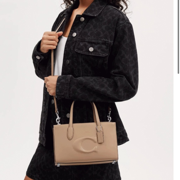 New Coach Small Nina Tote Bag- Taupe color - Picture 5 of 5